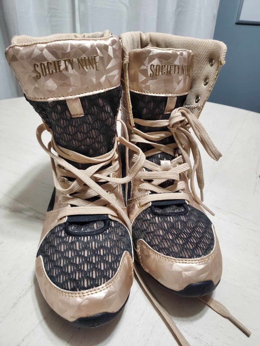 Society Nine Women's Wrestling/Boxing Boots Size 8.5